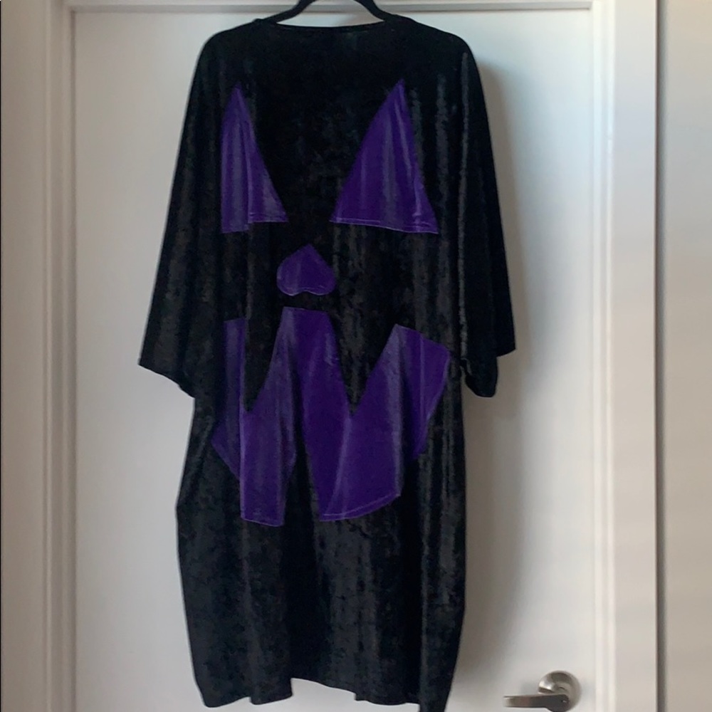 FOXBLOOD Limited Edition Velvet Pumpkin Cape